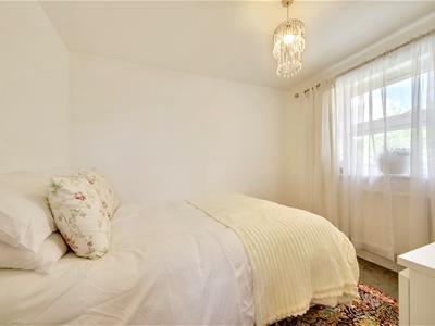 Property image 7 of home to buy in Trafford Close, Shenley